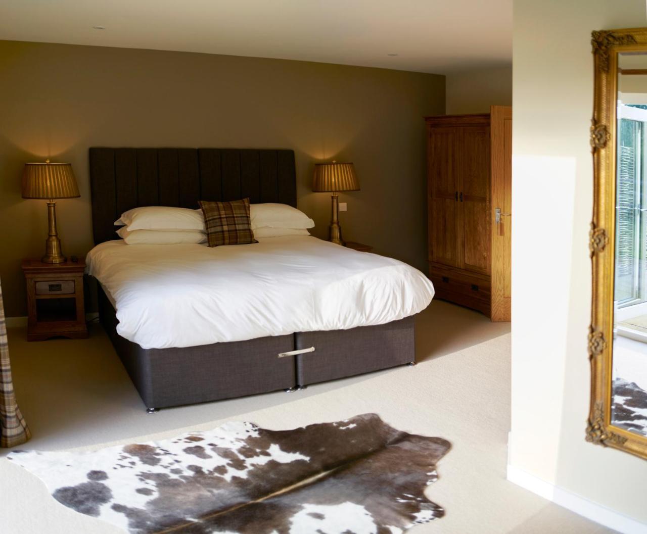 فندق The Three Chimneys Country Pub Biddenden المظهر الخارجي الصورة