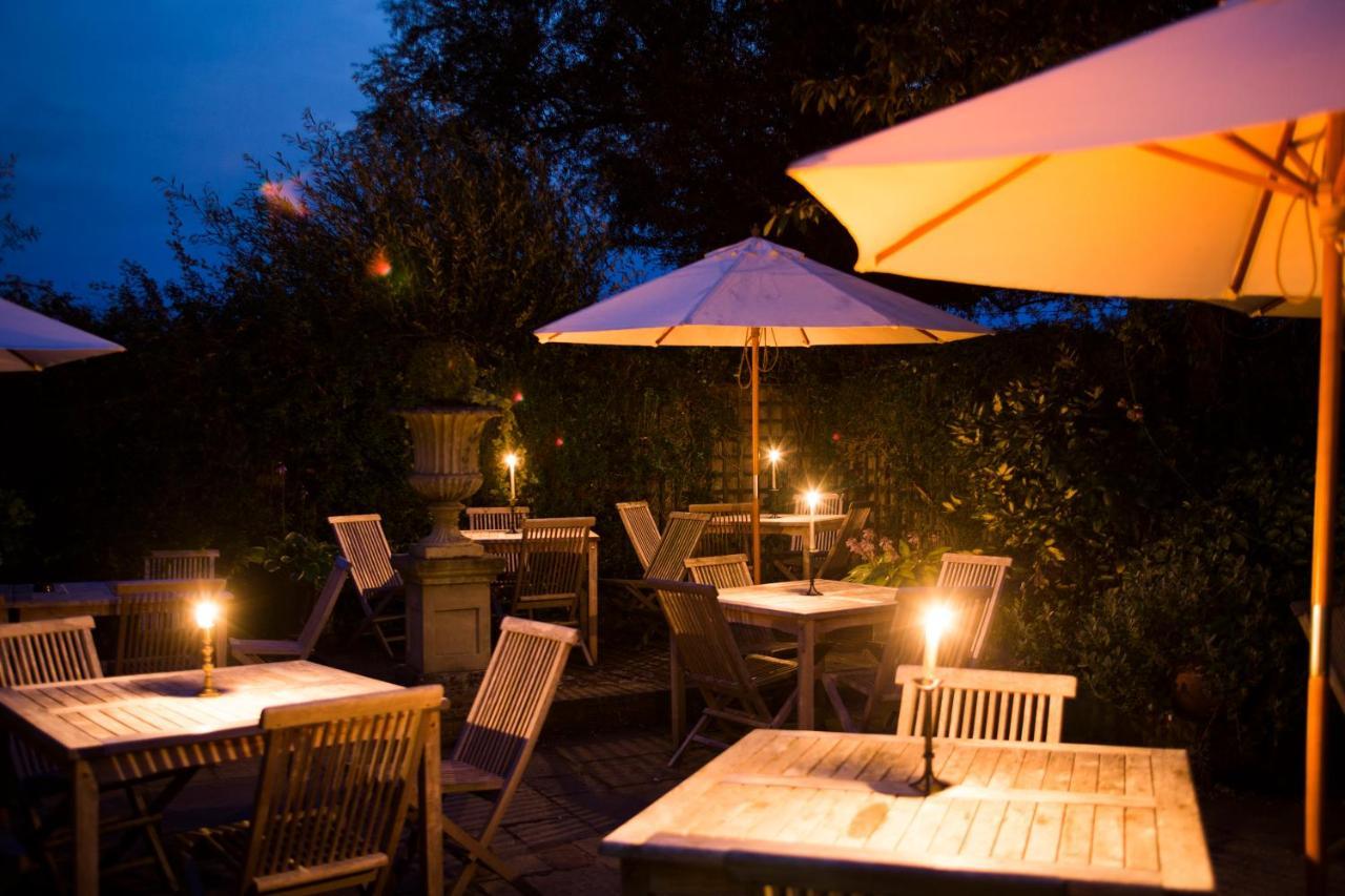 فندق The Three Chimneys Country Pub Biddenden المظهر الخارجي الصورة
